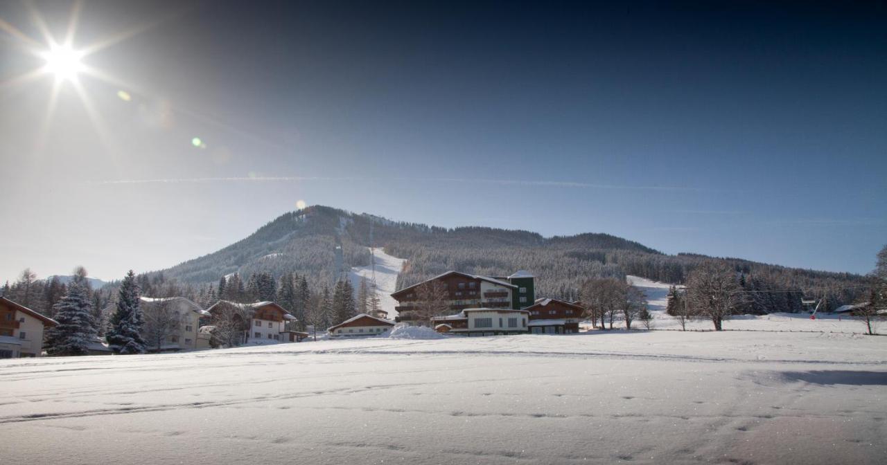 Hotel Waldfrieden Schladming Exterior photo